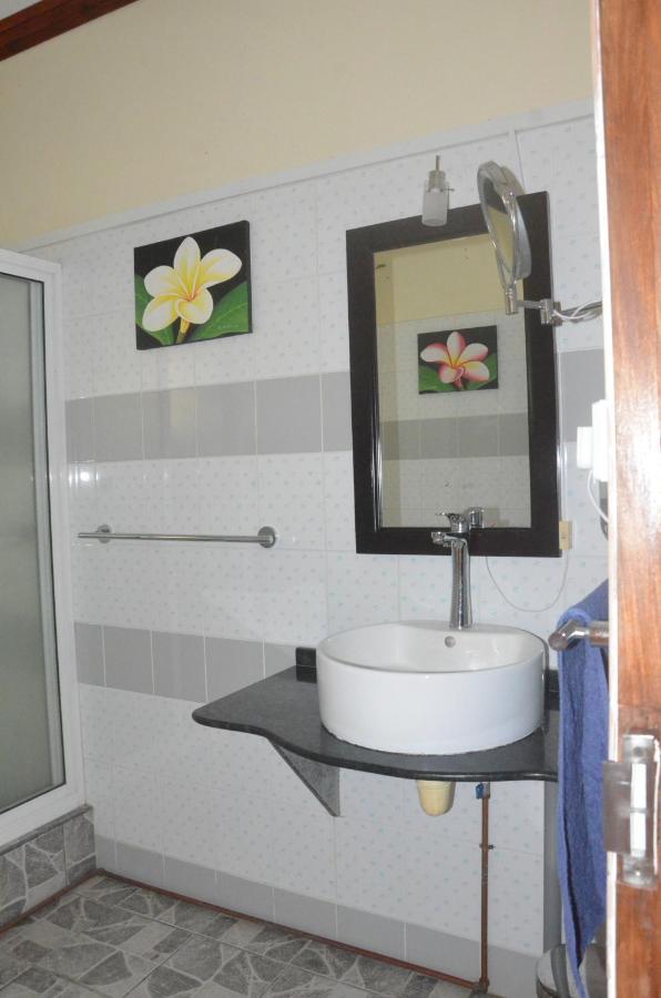 Butterfly Villas Grand Anse  Esterno foto
